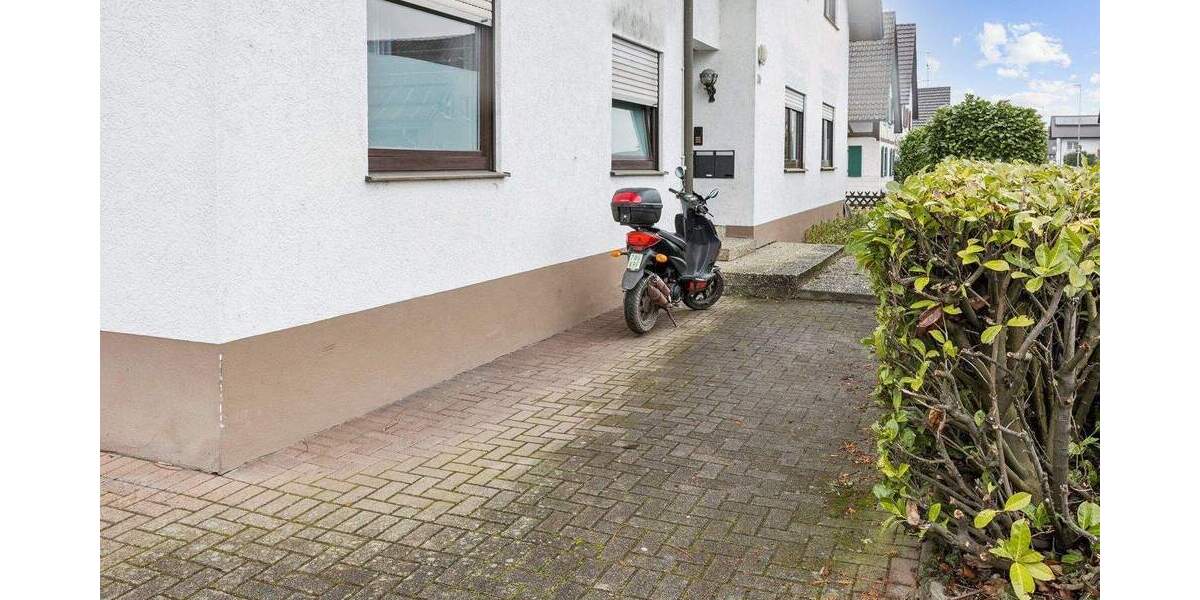 Etagenwohnung Kehl Goldscheuer - 6 Zimmer, 138 m&sup2;, 349.000&euro; | Angebot:25800585