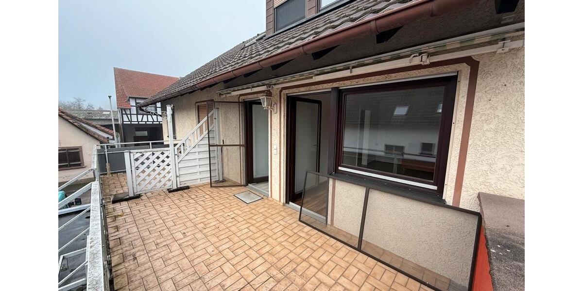 Etagenwohnung Kehl - 2 Zimmer, 80 m&sup2;, 850&euro; | Angebot:25162201