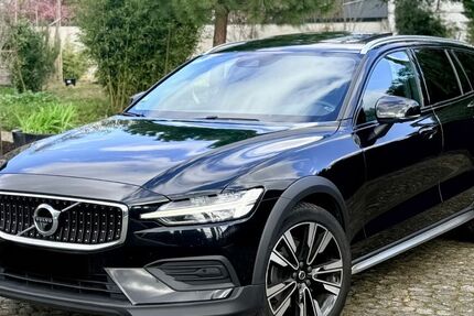 Volvo V60 Cross Country 235.000 km 17.500 &euro; Kehl 77694