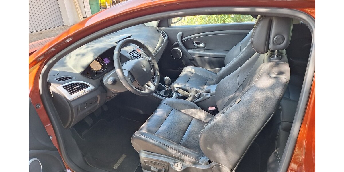 Renault Megane 100.080 km 5.500 &euro; Rust 77977