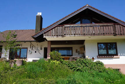 Haus Zell am Harmersbach Zell - 8 Zimmer, 222 m&sup2;, 769.000&euro; | Angebot:26816491