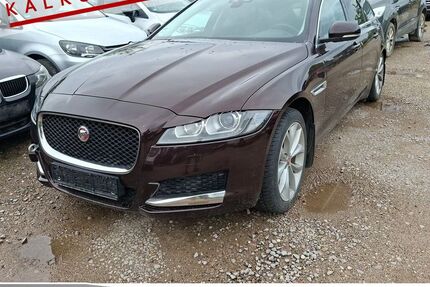 Jaguar XF 94.479 km 7.885 &euro; Achern 77855