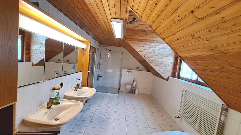 Mehrfamilienhaus, Wohnhaus Lahr - 6 Zimmer, 225 m&sup2;, 649.000&euro; | Angebot:25778876