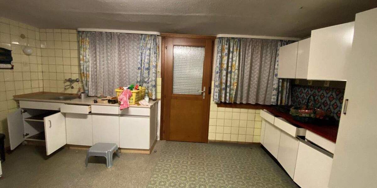 Mehrfamilienhaus, Wohnhaus Bad Peterstal-Griesbach Bad Peterstal - 9 Zimmer, 152 m&sup2;, 150.000&euro; | Angebot:25746471