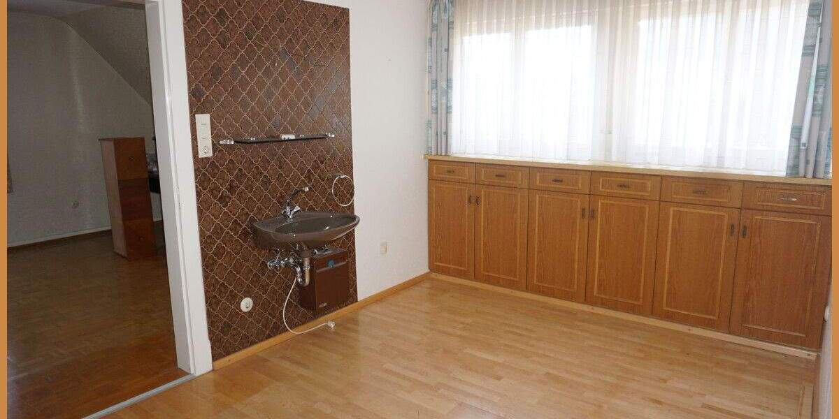 Einfamilienhaus Oberharmersbach - 6 Zimmer, 160 m&sup2;, 330.000&euro; | Angebot:25774651