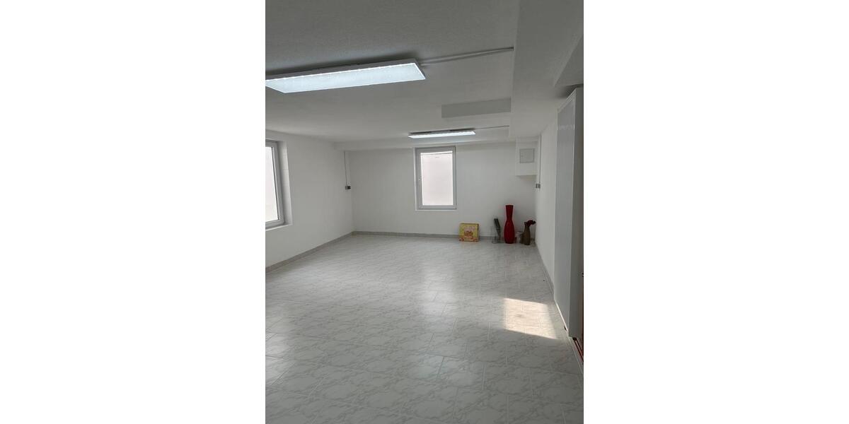 Etagenwohnung Offenburg Rammersweier - 2 Zimmer, 66 m&sup2;, 790&euro; | Angebot:26195023