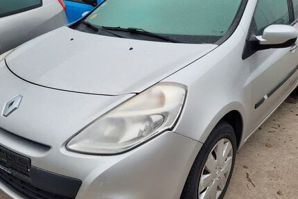 Renault Clio 254.100 km 1.698 &euro; Lahr-Langenwinkel 77933