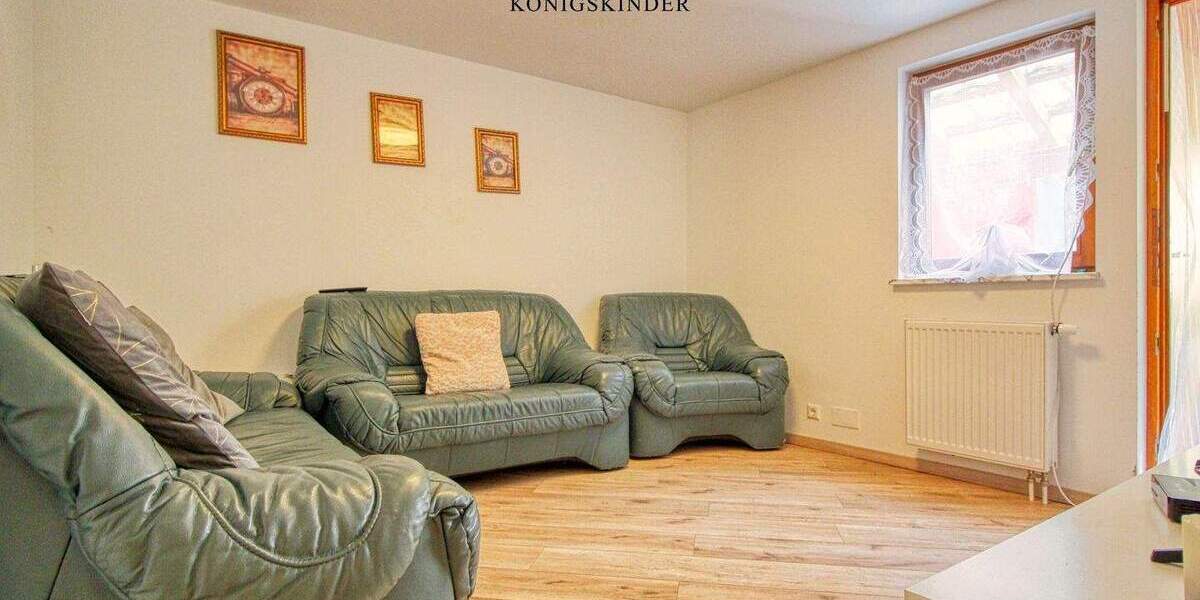 Mehrfamilienhaus, Wohnhaus Oppenau - 5 Zimmer, 160 m&sup2;, 295.000&euro; | Angebot:25772708
