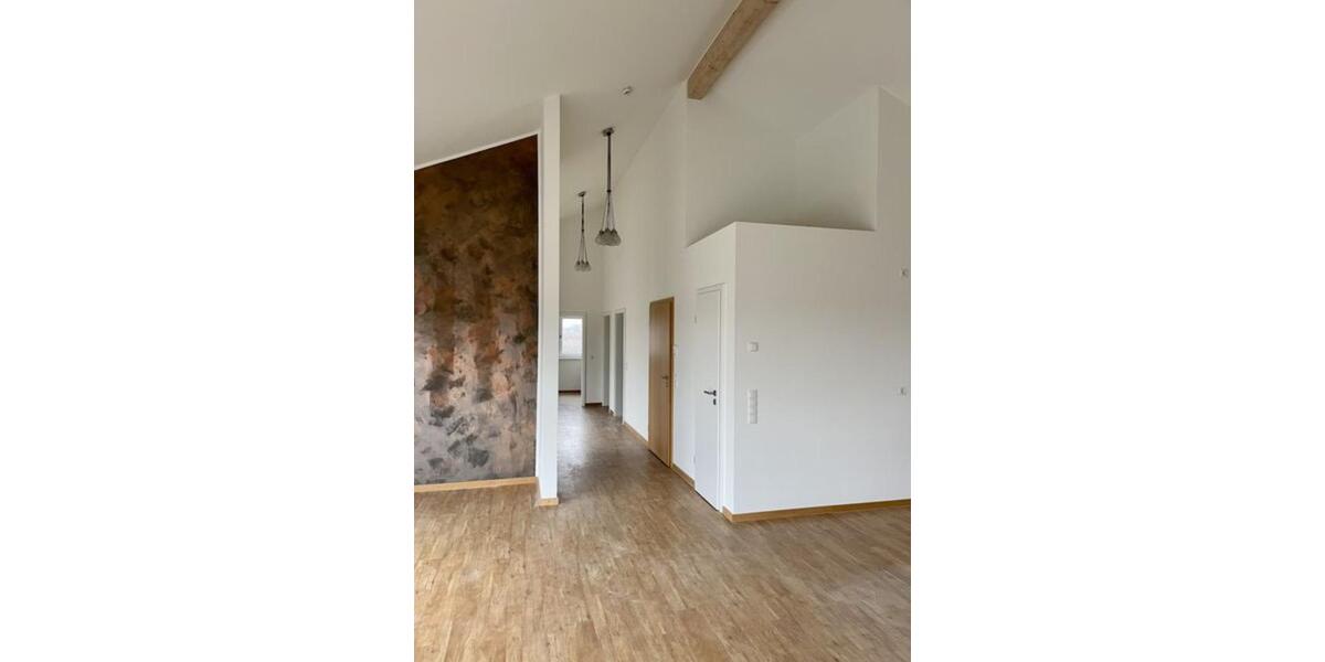 Etagenwohnung Kehl - 3 Zimmer, 125 m&sup2;, 1.300&euro; | Angebot:23712515