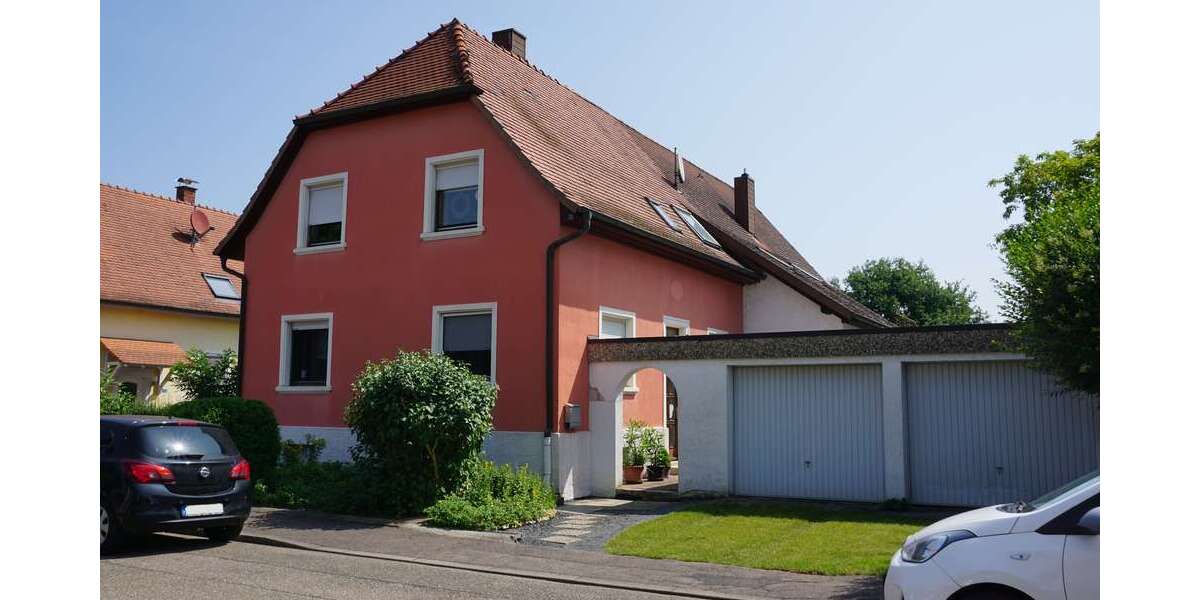 Einfamilienhaus Kehl - 10 Zimmer, 204 m&sup2;, 484.000&euro; | Angebot:21549520