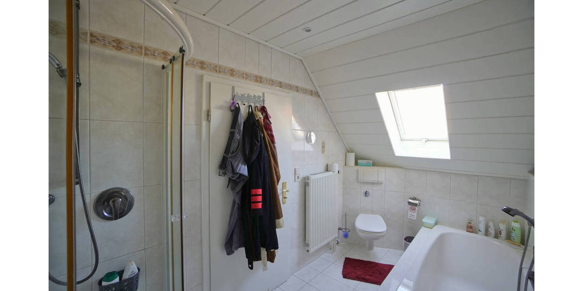 Mehrfamilienhaus, Wohnhaus Kehl Neumühl - 7 Zimmer, 216 m&sup2;, 480.000&euro; | Angebot:25729133