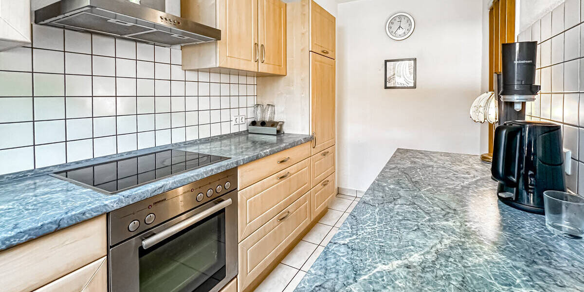 Reihenmittelhaus Offenburg Weststadt - 4 Zimmer, 95 m&sup2;, 219.000&euro; | Angebot:25694417