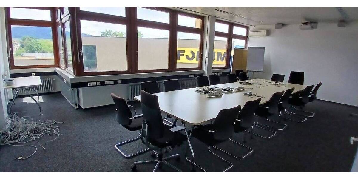 Gewerbeobjekt Offenburg Stadtmitte - 1 Zimmer, 675 m&sup2;, 6.750&euro; | Angebot:25731614