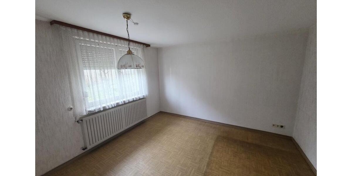Einfamilienhaus Kappelrodeck - 7 Zimmer, 134 m&sup2;, 295.000&euro; | Angebot:26711253