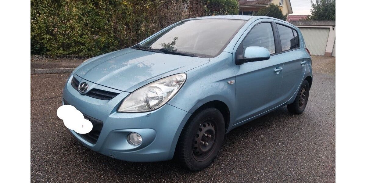 Hyundai i20 163.000 km 4.100 &euro; Ettenheim 77955