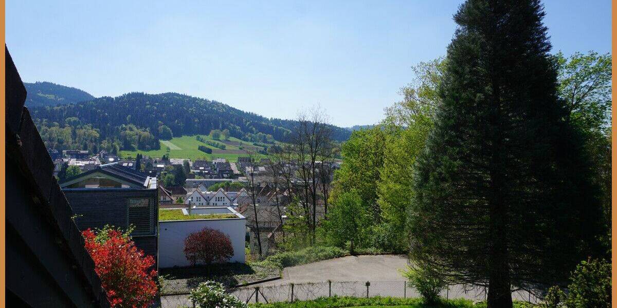 Einfamilienhaus Zell am Harmersbach Zell - 8 Zimmer, 222 m&sup2;, 769.000&euro; | Angebot:26816491