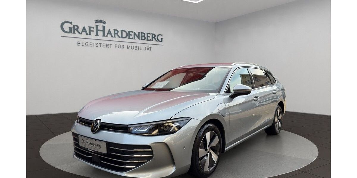 VW Passat Variant 25.700 km 35.222 &euro; Gengenbach 77723