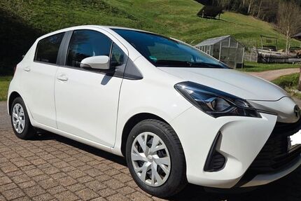 Toyota Yaris 78.866 km 10.700 &euro; Bad Rippoldsau 77776