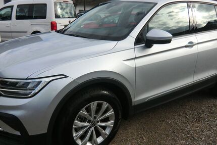 VW Tiguan 1.900 km 23.400 &euro; Oberkirch 77704