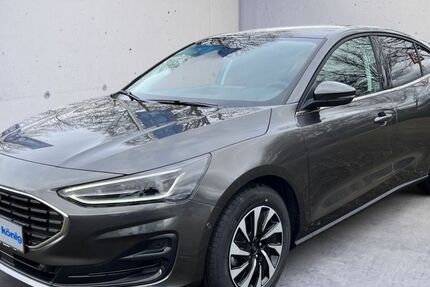 Ford Focus 1.500 km 31.811 &euro; Offenburg- Industriegebiet Elgersweier-Nord 77656