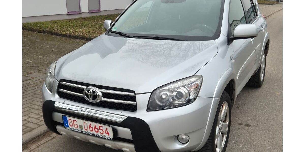 Toyota RAV 4 226.000 km 4.999 &euro; Kippenheim 77971