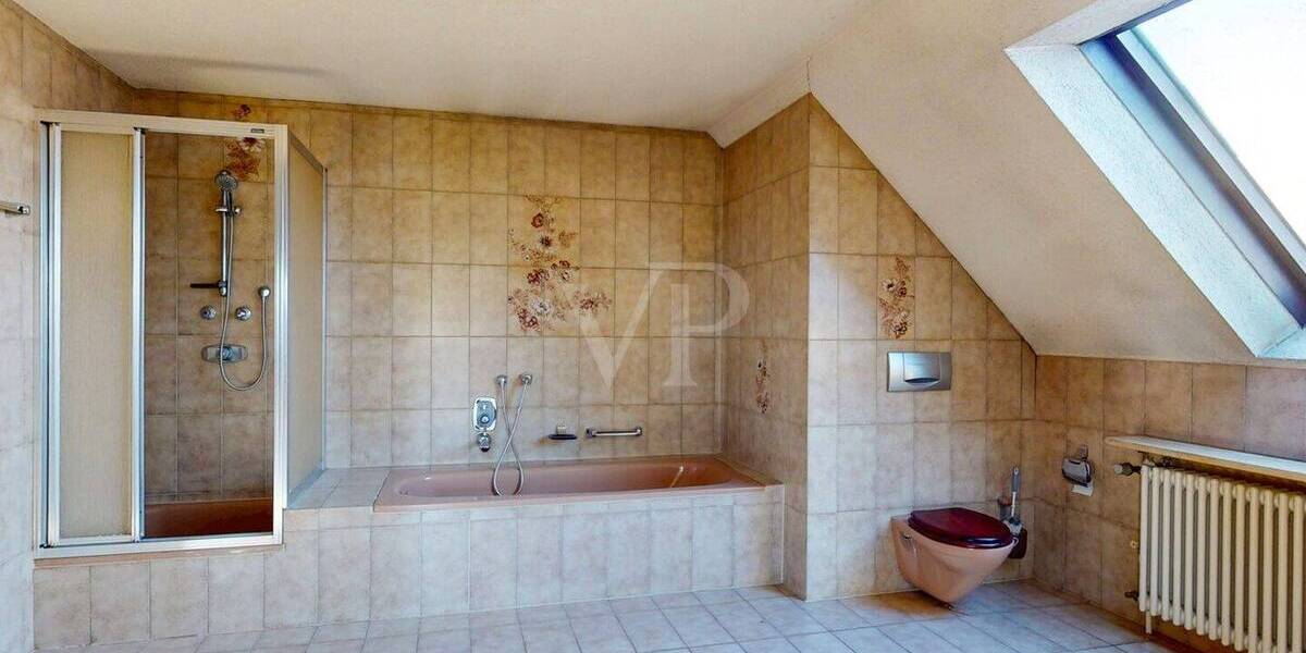 Einfamilienhaus Schutterwald - 9 Zimmer, 287 m&sup2;, 795.000&euro; | Angebot:25660476