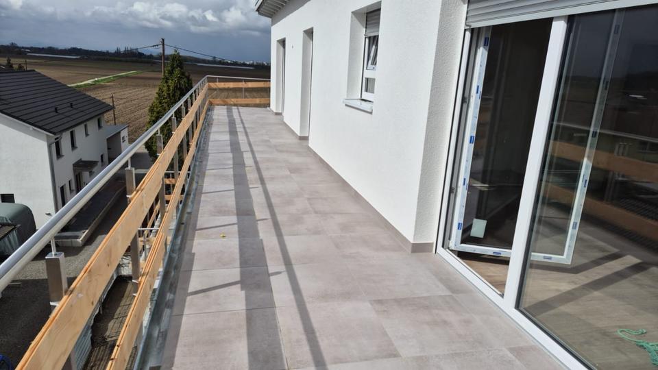 Dachgeschoßwohnung Friesenheim - 3 Zimmer, 77 m&sup2;, 1.080&euro; | Angebot:25887915