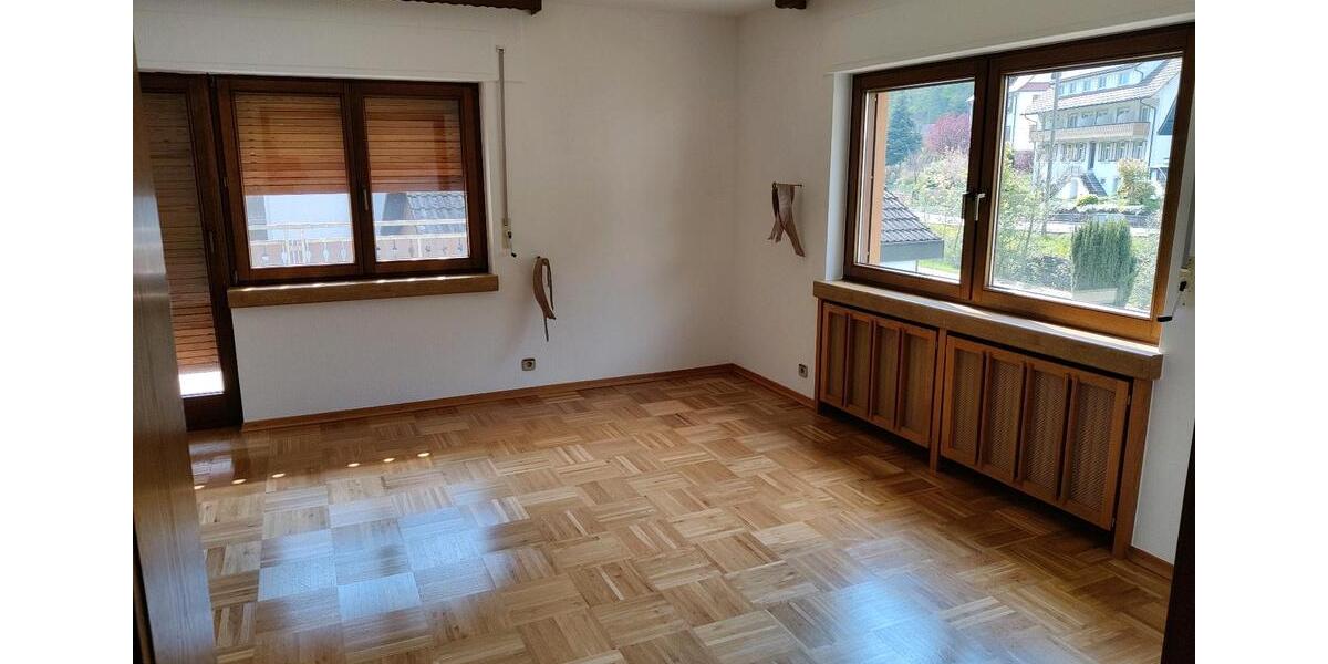 Etagenwohnung Bad Peterstal-Griesbach Griesbach - 3 Zimmer, 123 m&sup2;, 1.200&euro; | Angebot:24551494
