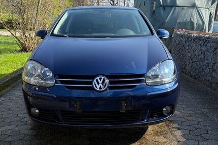 VW Golf 184.500 km 2.900 &euro; Achern 77855