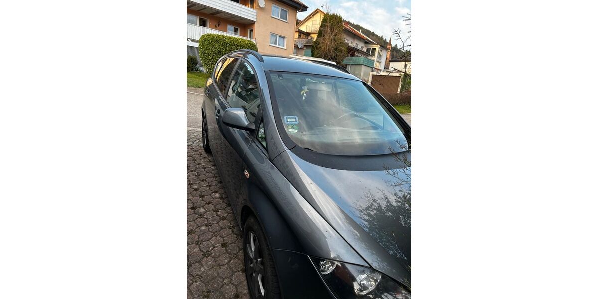 Seat Altea 98.000 km 5.900 &euro; Fischerbach 77716