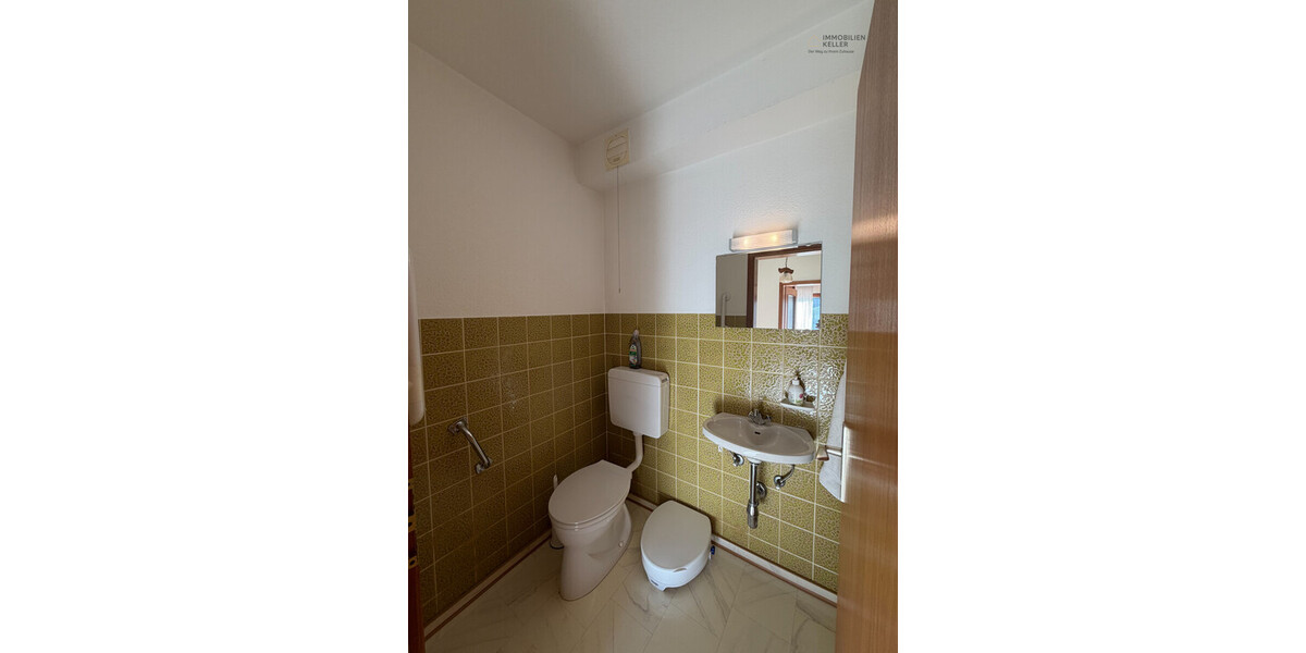 Große Wohnung mit kleiner Einliegerwohnung - Etagenwohnung Bad Peterstal-Griesbach / Bad Peterstal Bad Peterstal | Angebot:26697750