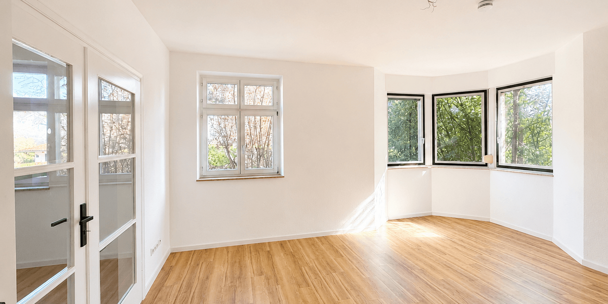 Etagenwohnung Bühl - 4 Zimmer, 110 m&sup2;, 1.380&euro; | Angebot:27018981