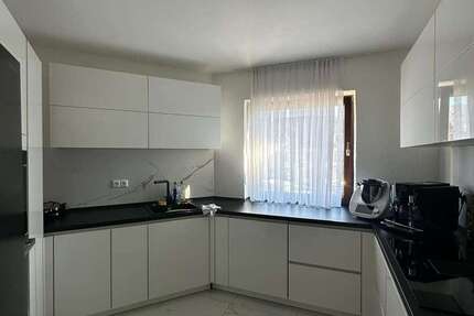 Wohnung Lahr - 4.5 Zimmer, 140 m&sup2;, 1.350&euro; | Angebot:26755071