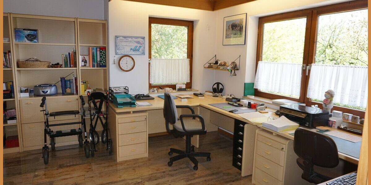 Einfamilienhaus Zell am Harmersbach Zell - 8 Zimmer, 222 m&sup2;, 769.000&euro; | Angebot:26816491