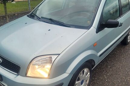 Ford Fusion 242.100 km 2.399 &euro; Lahr-Langenwinkel 77933