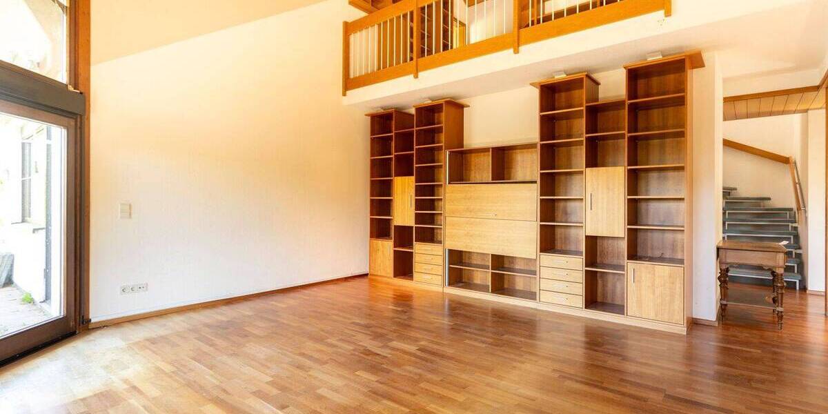 Etagenwohnung Lahr - 6 Zimmer, 222 m&sup2;, 465.000&euro; | Angebot:26641776