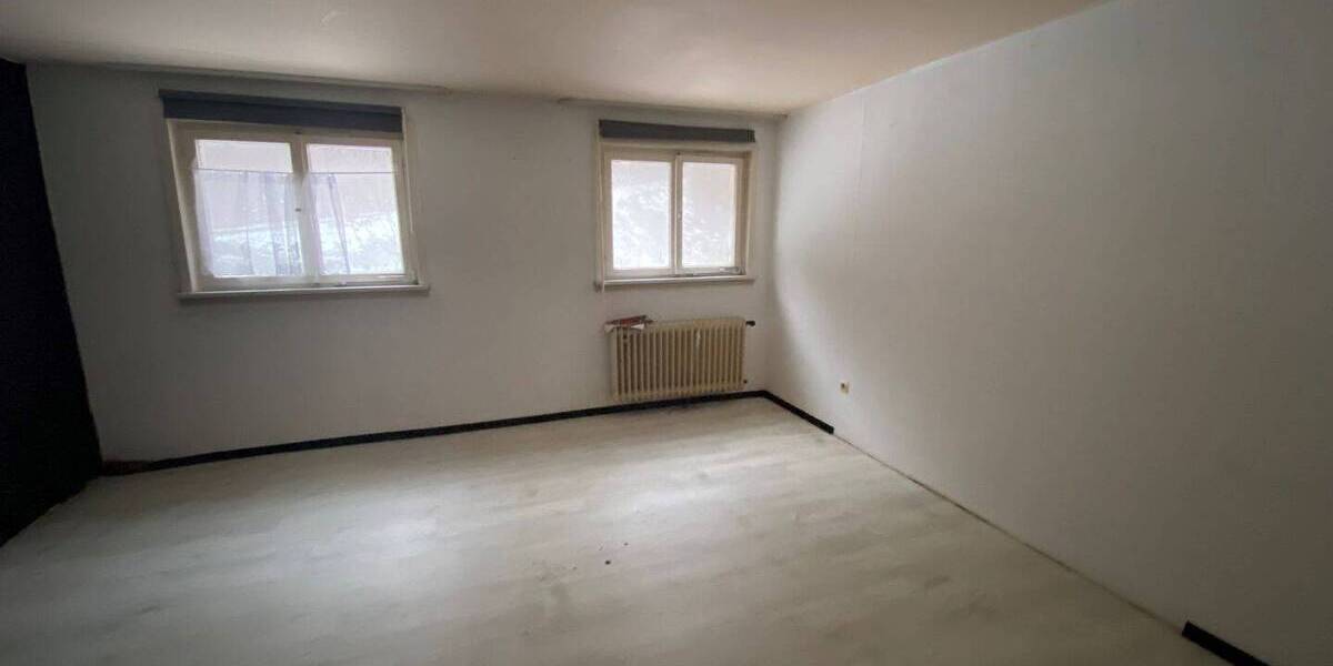 Mehrfamilienhaus, Wohnhaus Oppenau Lierbach - 9 Zimmer, 209 m&sup2;, 189.000&euro; | Angebot:26160285