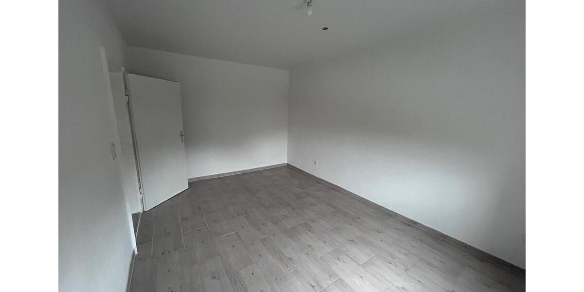 Etagenwohnung Kehl - 3.5 Zimmer, 77 m&sup2;, 1.120&euro; | Angebot:25432156