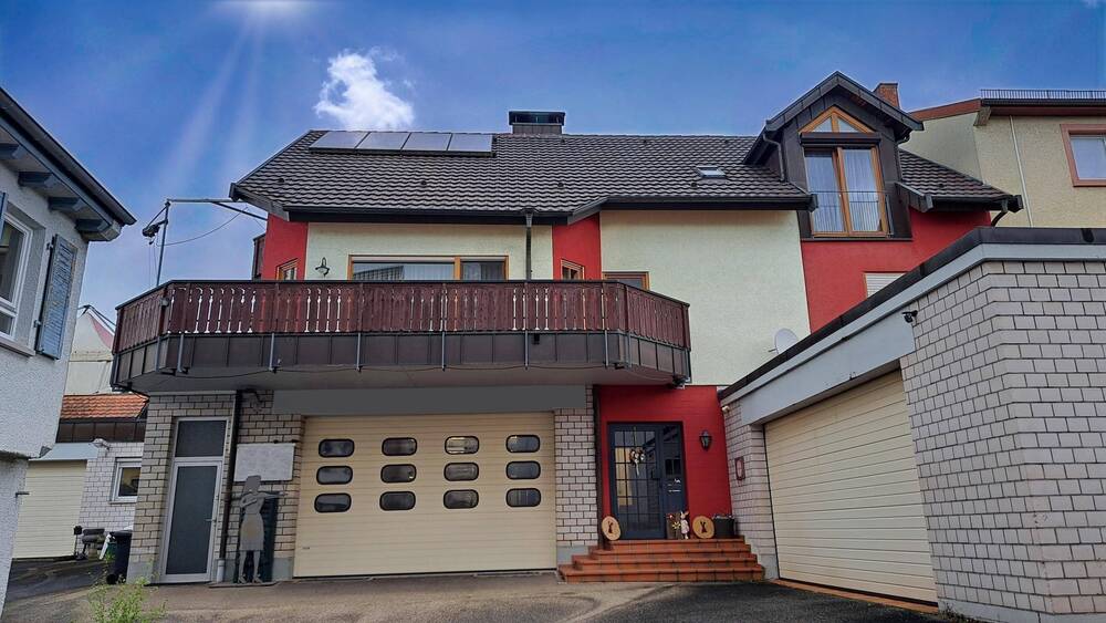 Mehrfamilienhaus, Wohnhaus Lahr - 6 Zimmer, 225 m&sup2;, 649.000&euro; | Angebot:25778876