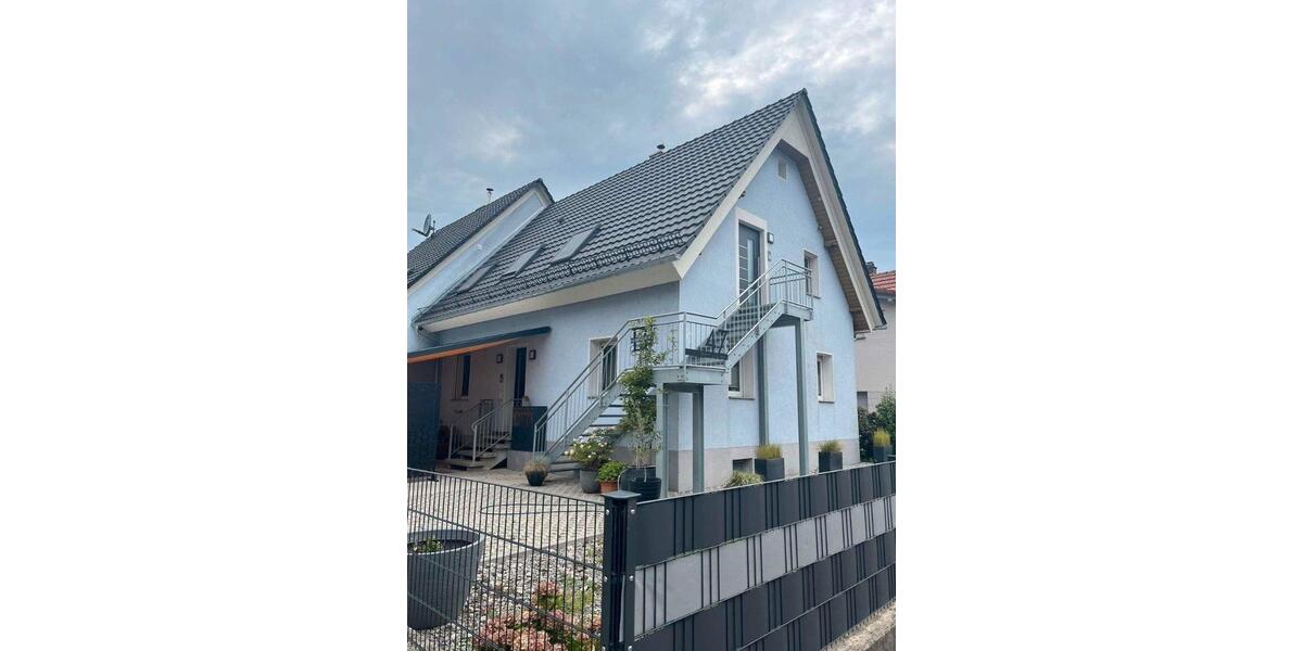 Dachgeschoßwohnung Schutterwald - 3.5 Zimmer, 255 m&sup2;, 750.000&euro; | Angebot:25806622