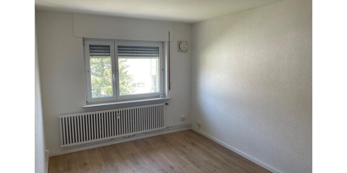 Etagenwohnung Offenburg Elgersweier - 3 Zimmer, 95 m&sup2;, 250.000&euro; | Angebot:27217733