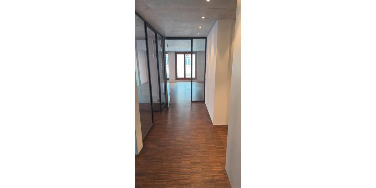 Etagenwohnung Offenburg Rammersweier - 3 Zimmer, 82 m&sup2;, 1.400&euro; | Angebot:25935946