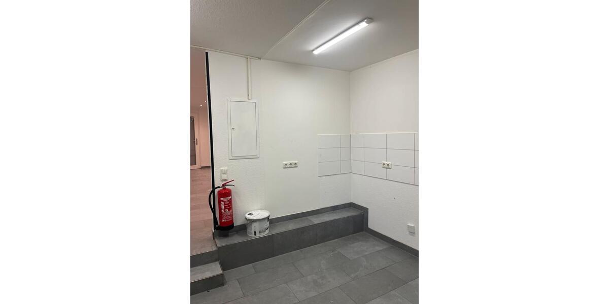 Gewerbeobjekt Rheinau - 700&euro; | Angebot:25989933