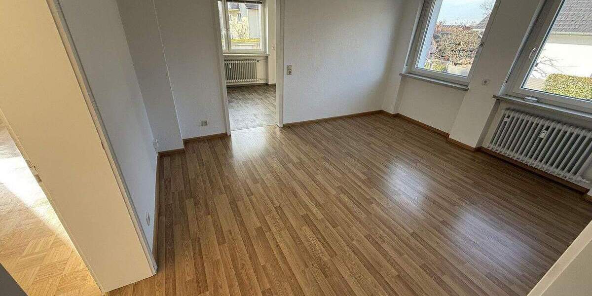 Etagenwohnung Offenburg Zell-Weierbach - 4 Zimmer, 117 m&sup2;, 399.000&euro; | Angebot:25756963