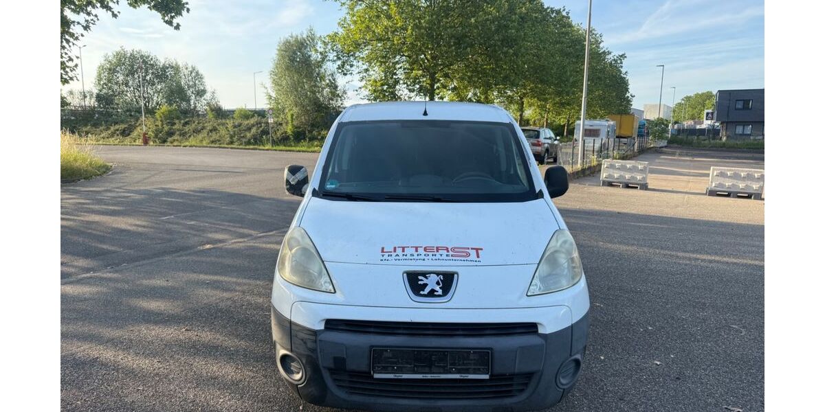 Peugeot Partner 398.000 km 1.990 &euro; Appenweier 77767