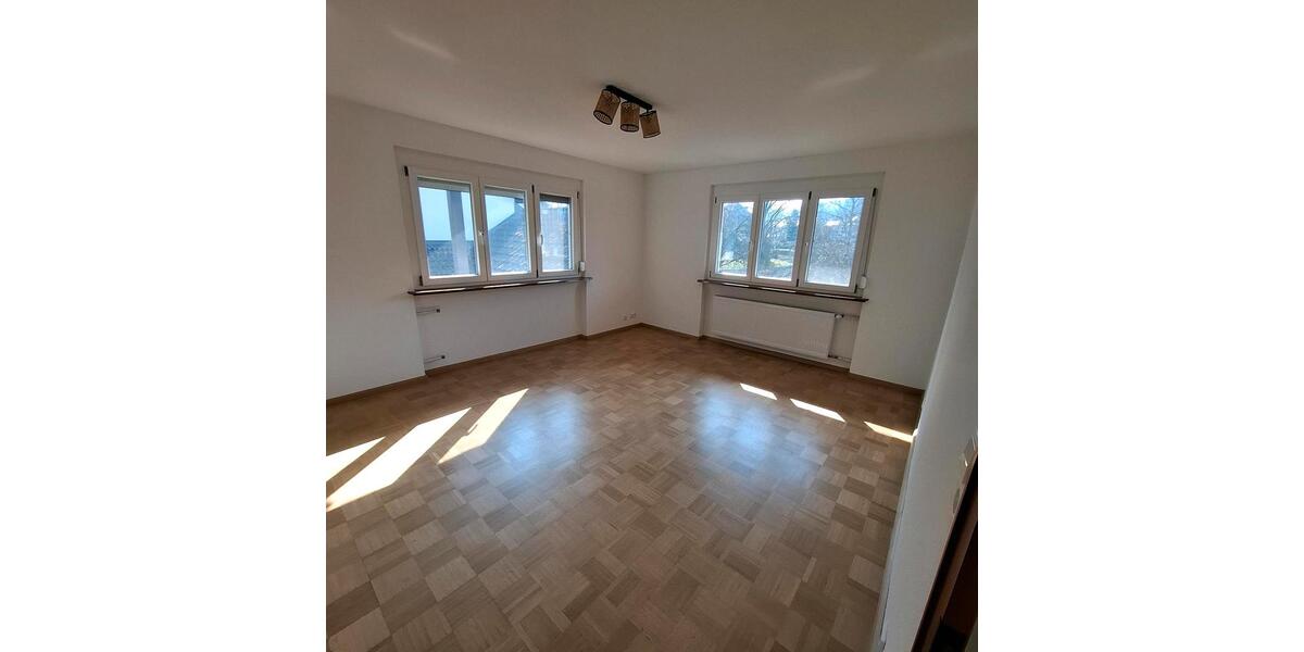 Etagenwohnung Schuttertal - 4 Zimmer, 115 m&sup2;, 1.450&euro; | Angebot:25418105