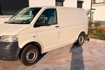 VW T5 Transporter 310.000 km 5.500 &euro; Gengenbach 77723