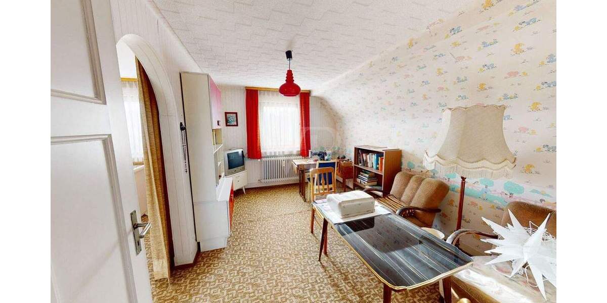 Mehrfamilienhaus, Wohnhaus Sasbach Ortsgebiet - 9 Zimmer, 180 m&sup2;, 420.000&euro; | Angebot:25729721