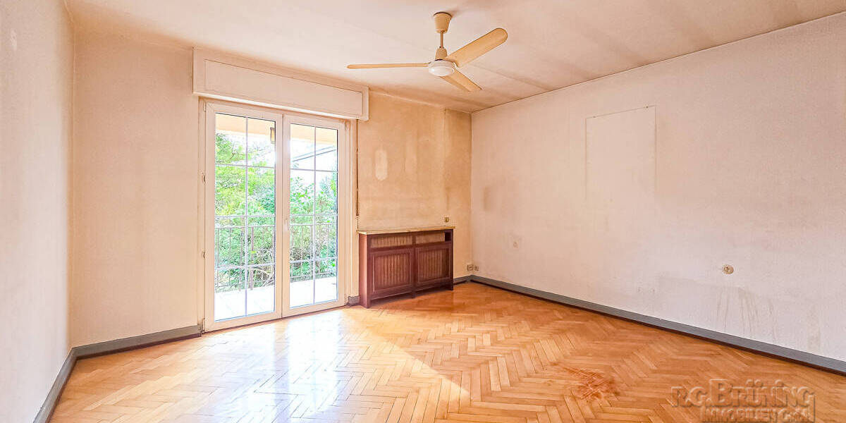 Mehrfamilienhaus, Wohnhaus Kehl - 9 Zimmer, 214 m&sup2;, 699.000&euro; | Angebot:25694405