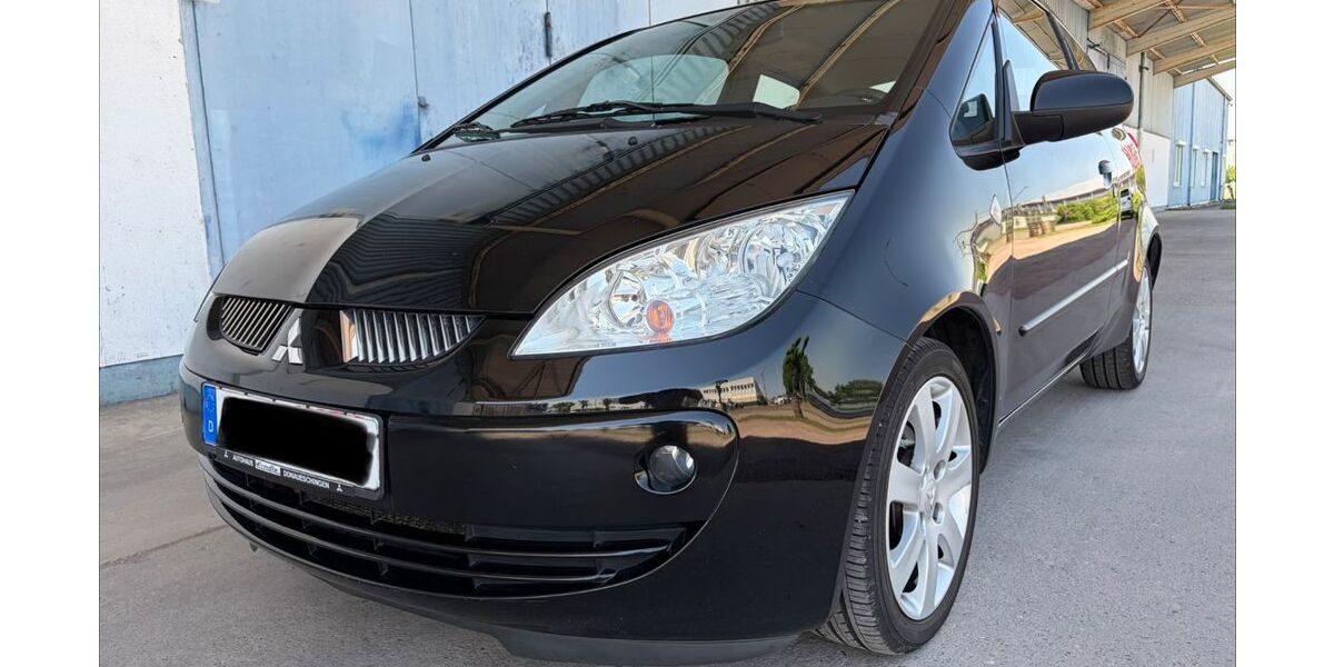 Mitsubishi Colt 156.000 km 2.200 &euro; Lahr 77933